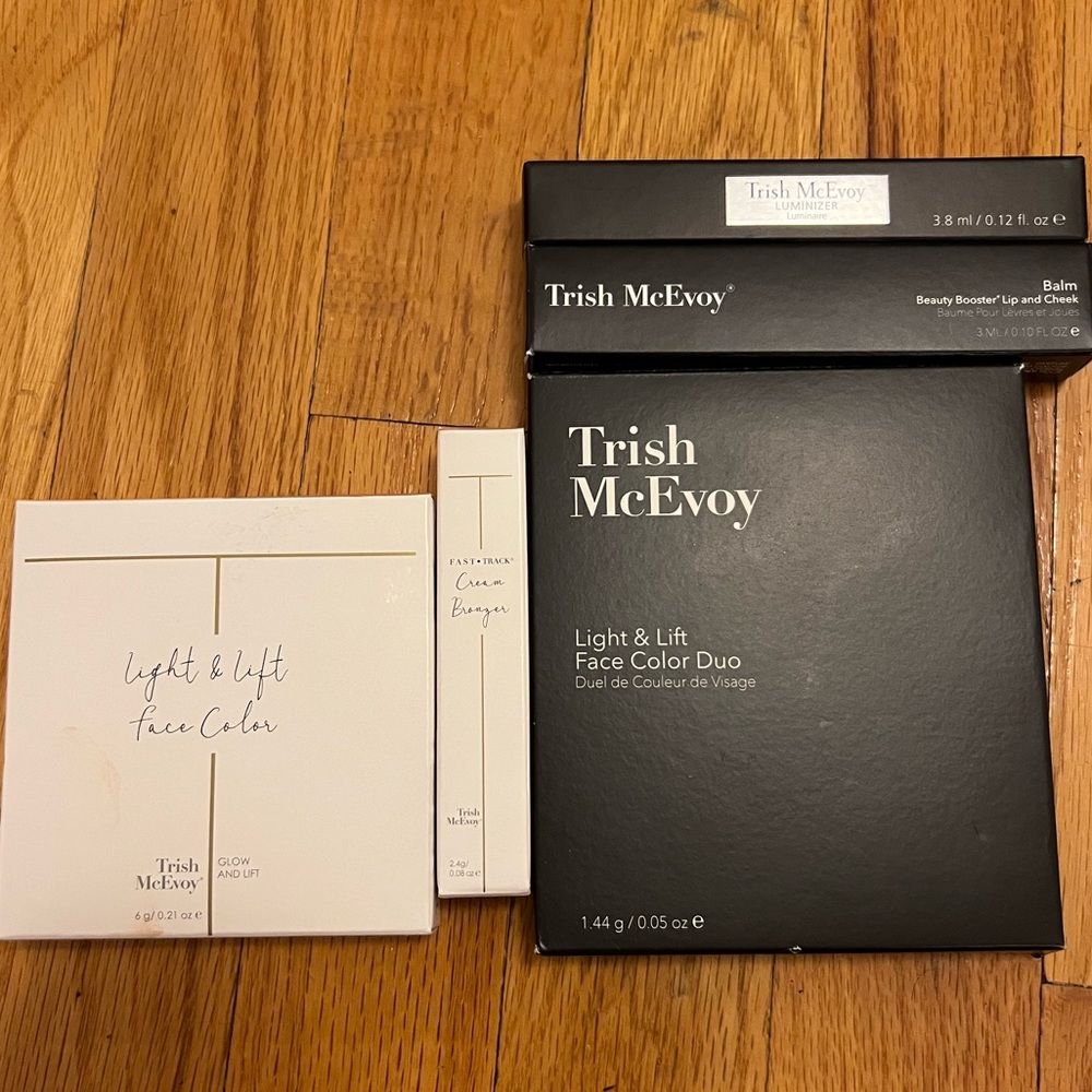 NEW Trish McEvoy Face Bundle - luminizer, powder, beauty booster, cream bronzer